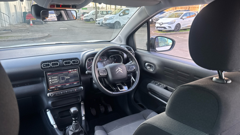 Citroen C3 Aircross 1.2 PureTech 110 Shine 5dr Petrol Hatchback